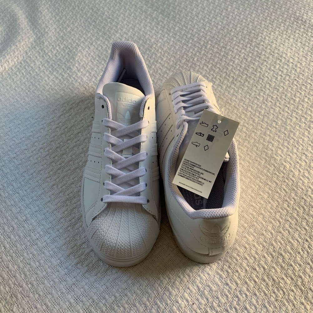 NWT Adidas Sneakers